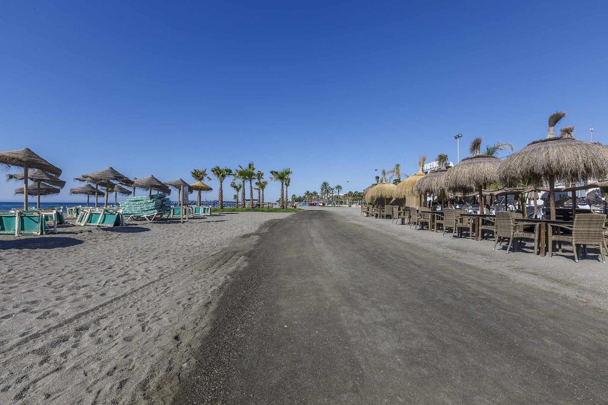 Apartamento Azucarera Playa Torre Del Mar Bagian luar foto