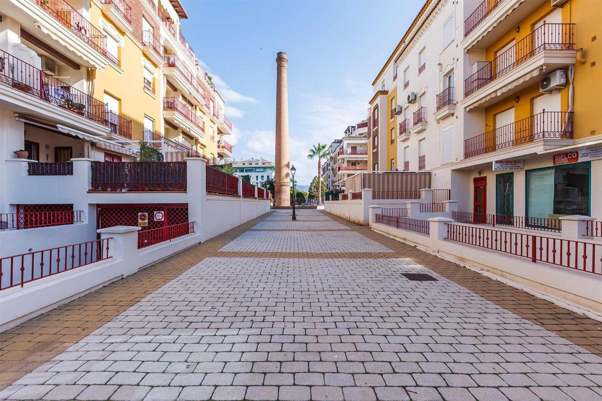 Apartamento Azucarera Playa Torre Del Mar Bagian luar foto